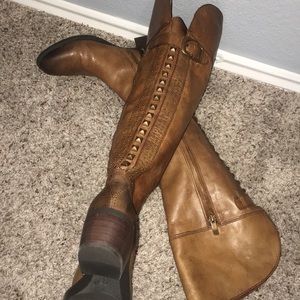 Vince Camus brown leather studded boots